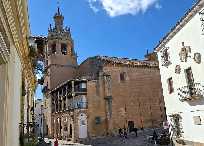 Cathedral Views Balconies & Private Terrace Appartamento