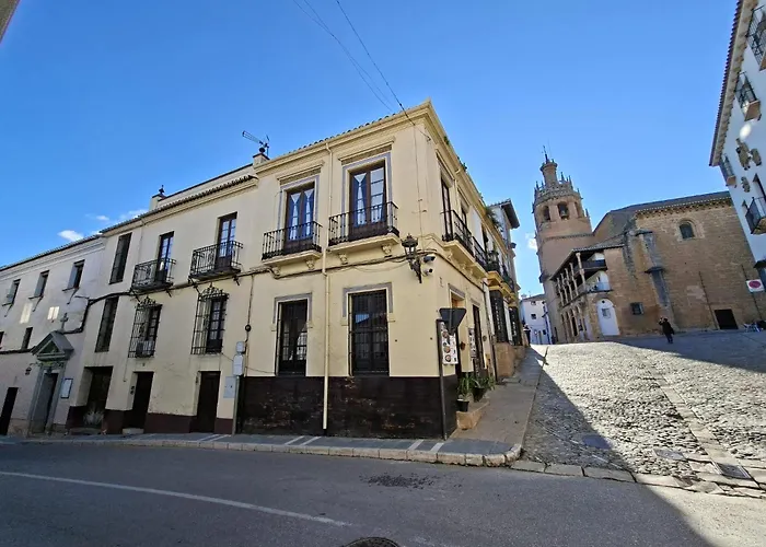 Cathedral Views Balconies & Private Terrace Ronda