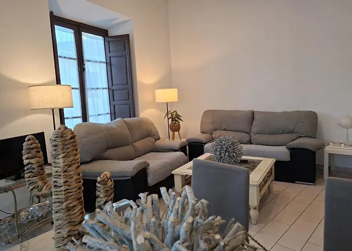 Apartment Cathedral Views Balconies & Private Terrace