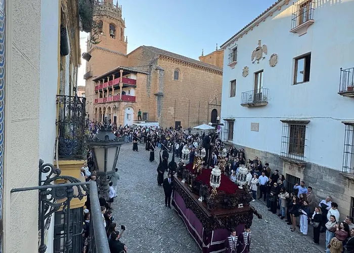 Cathedral Views Balconies & Private Terrace Apartment Ronda